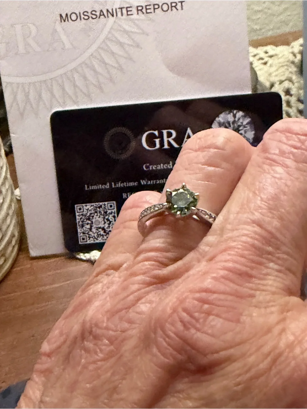 Brilliant Green Solitaire Ring with Pavé-Detail Band